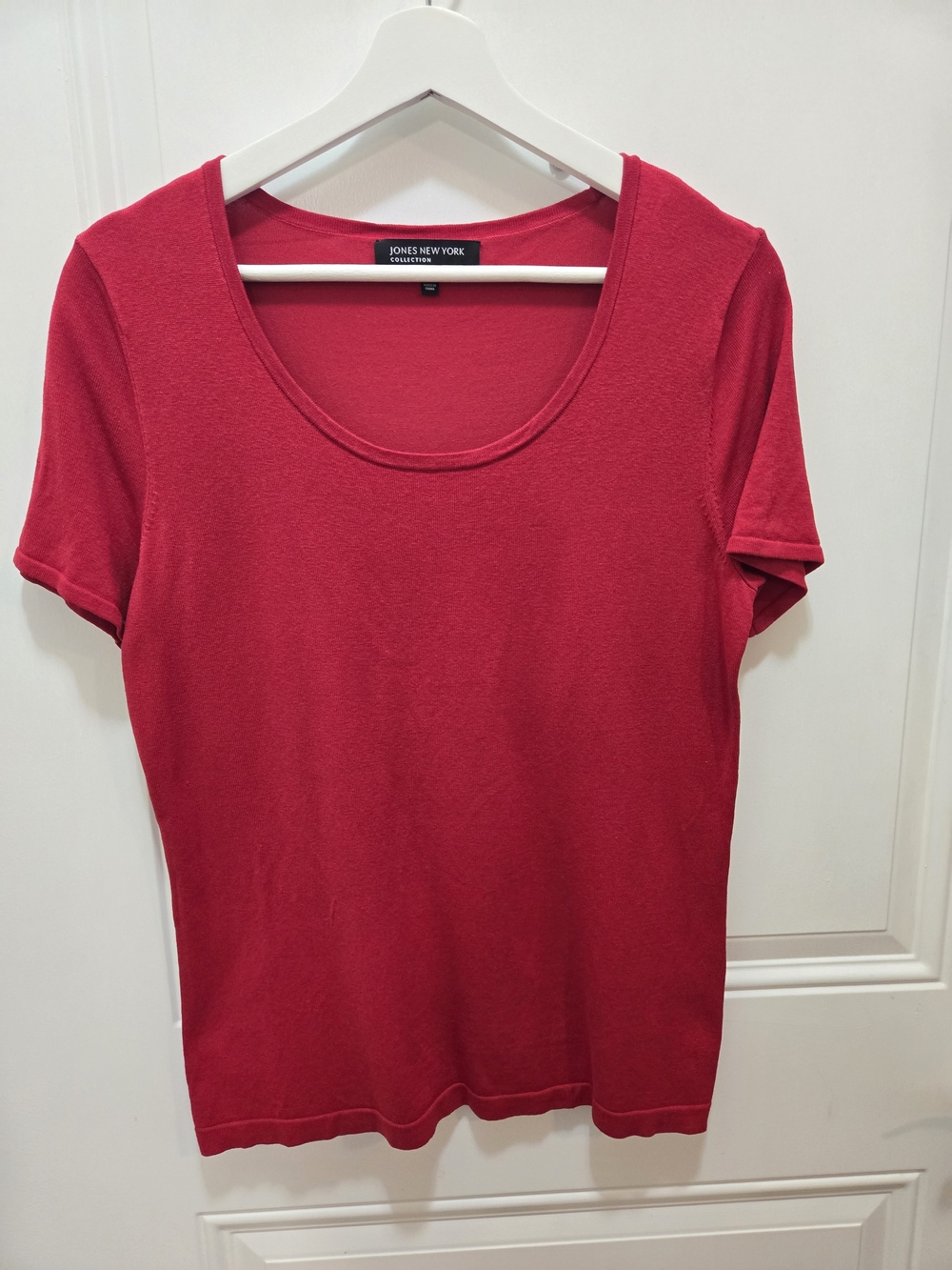 Jones New York Raspberry Red Scoop Neck Short Sleeve Tee